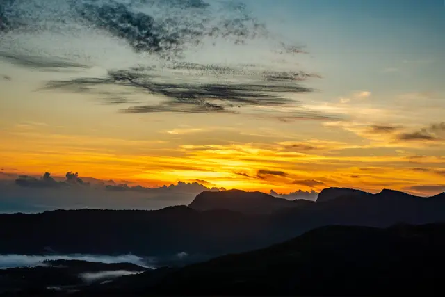 Knuckles Range